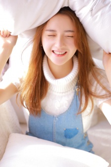 强行玷污女教师